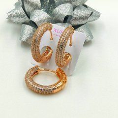 Сережки XUPING 15082. Позолота 18К. Довжина: 23 мм. Ширина 5 мм.