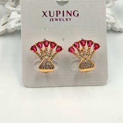 Сережки XUPING 15891. Позолота 18К. Камені: малиновий циркон. Довжина: 15 мм. Ширина 17 мм.